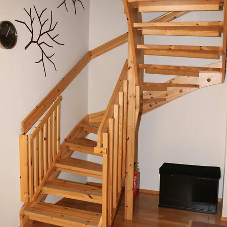 Spacious For 4 With Sauna شقة *
